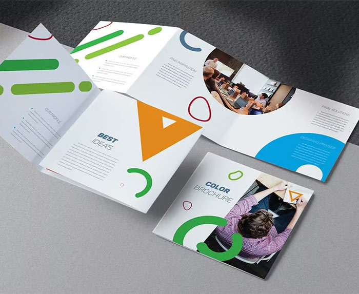 بروشور چیست و چگونه طراحی و چاپ می شود؟